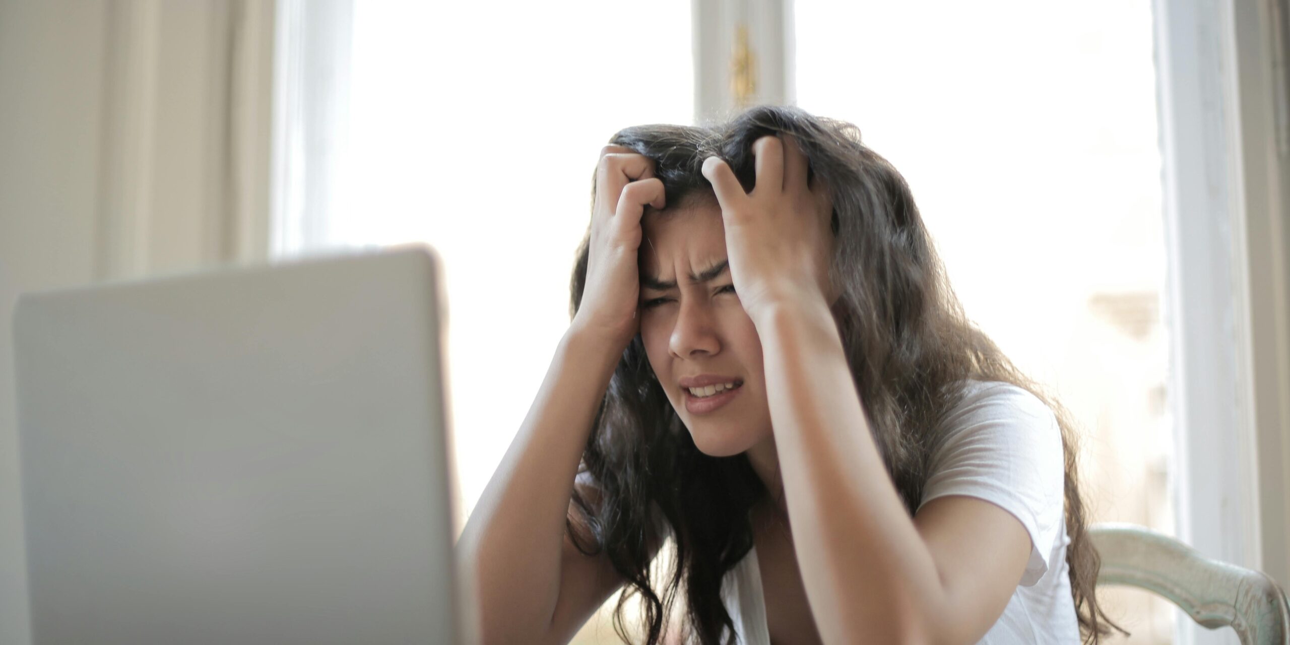 7 Cara Manajemen Stres Tanpa Obat yang Paling Efektif